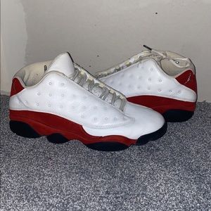 Air Jordan 13 Low “Cherry”